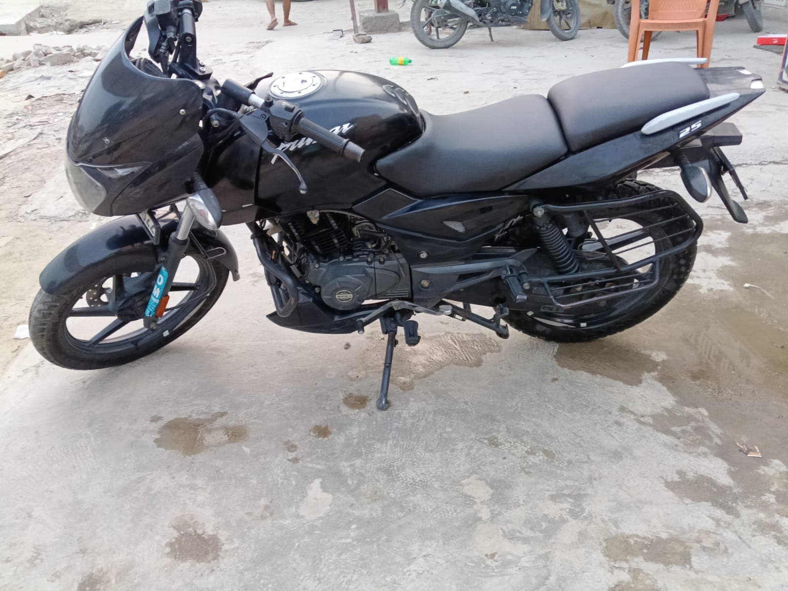 2022 Bajaj PULSAR 125 - Photo 1